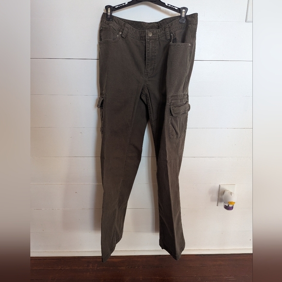 Duluth Trading Company Women's Duluth Flex Fire Hose Cargo Pants - Picture 6 of 6